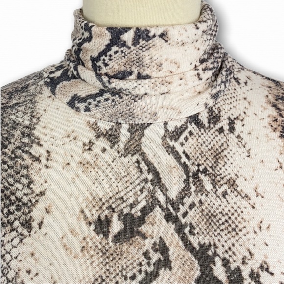 GENERATION LOVE SnakeSkin Mock Neck Bodycon Maxi - Picture 5 of 14